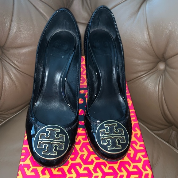 Tory Burch Sally Patent Leather Wedge - Picture 1 of 4